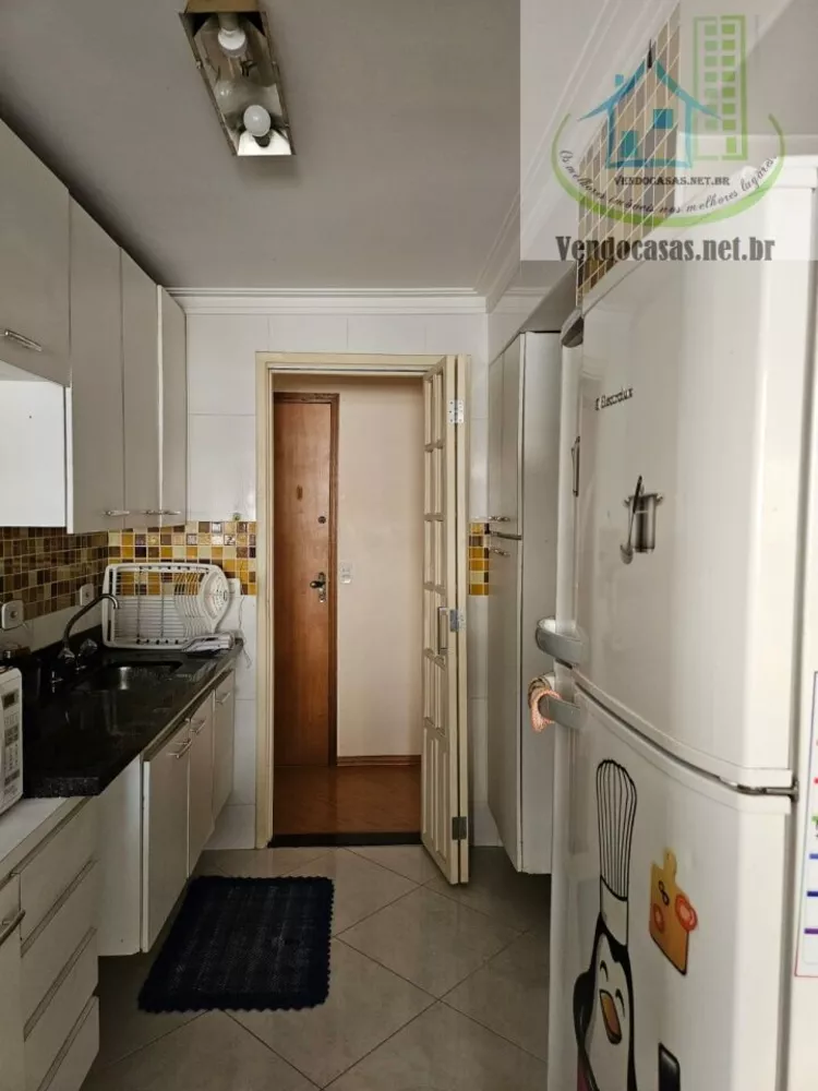 Apartamento para alugar com 3 quartos, 74m² - Foto 6