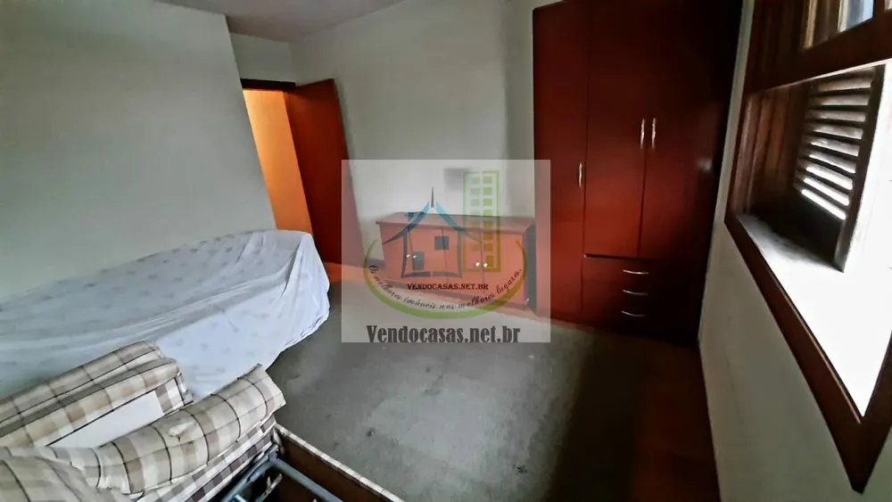 Casa, 3 quartos, 230 m² - Foto 1
