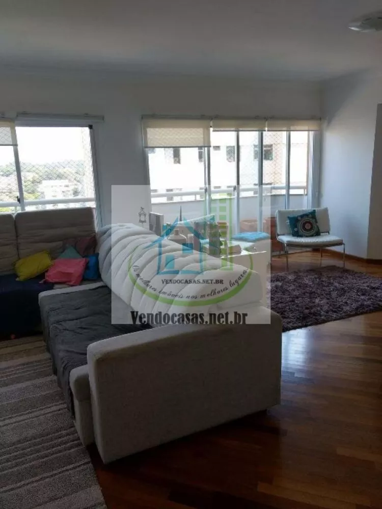 Apartamento à venda com 3 quartos, 150m² - Foto 1