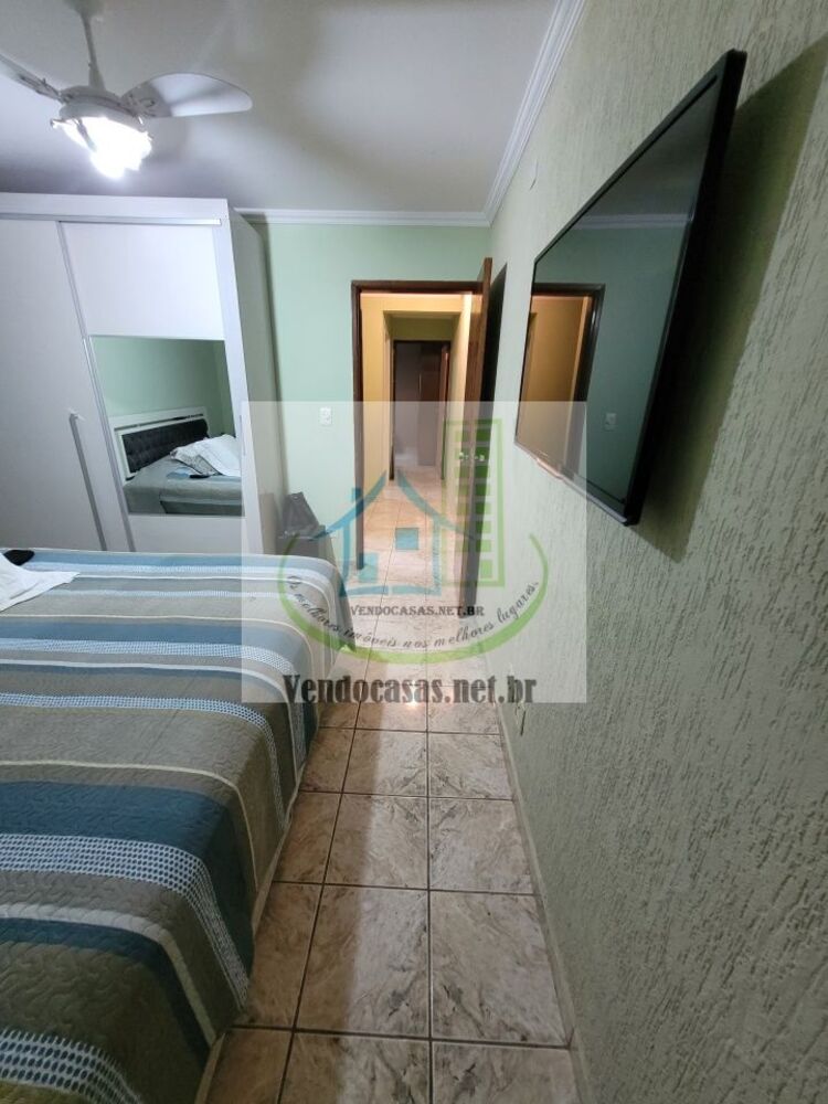 Casa, 3 quartos, 200 m² - Foto 1