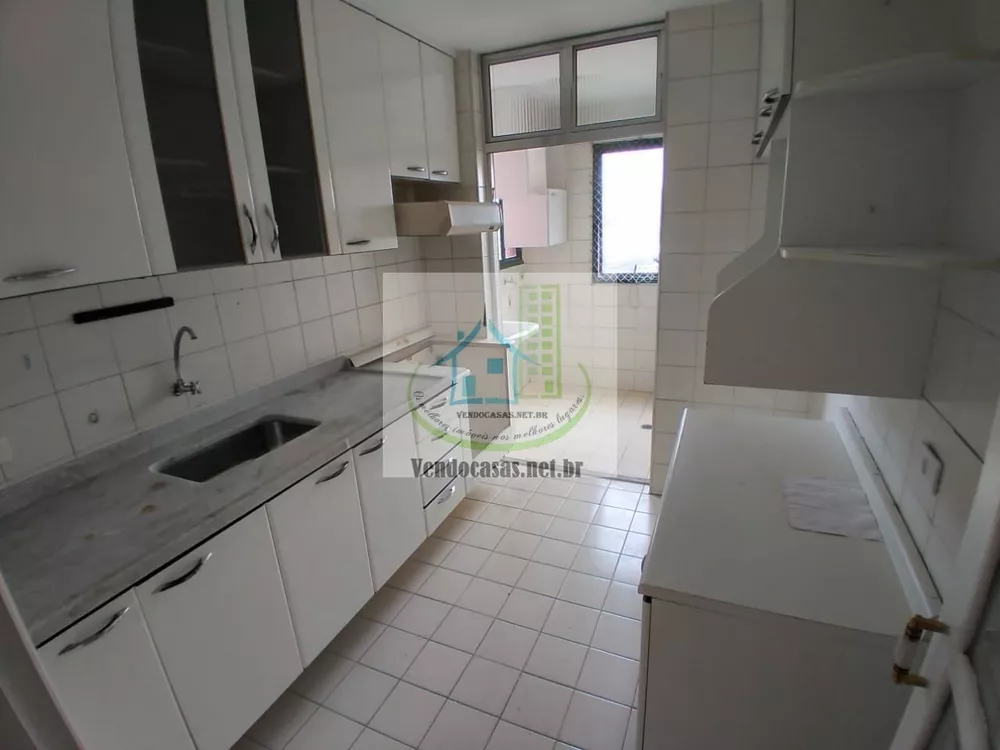 Apartamento à venda com 2 quartos, 60m² - Foto 8