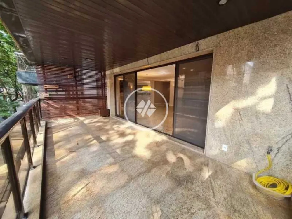 Apartamento, 3 quartos, 216 m² - Foto 3