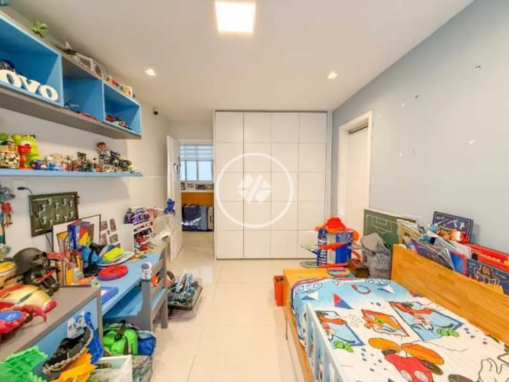 Apartamento, 4 quartos, 244 m² - Foto 12