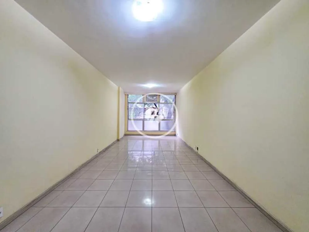 Apartamento, 3 quartos, 156 m² - Foto 1