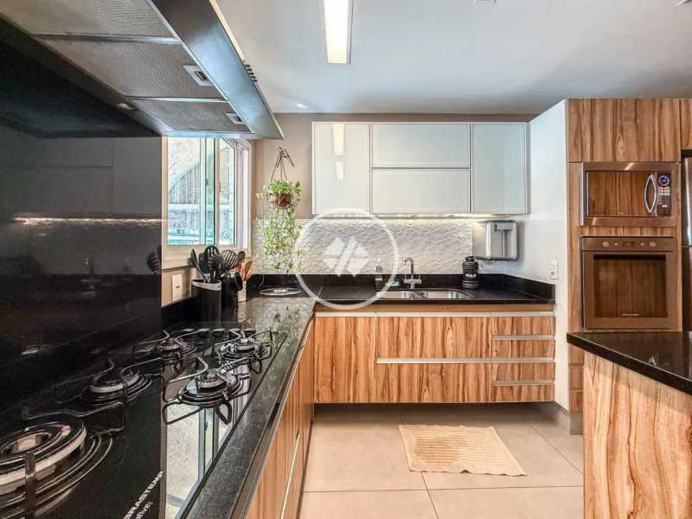 Cobertura, 3 quartos, 222 m² - Foto 15