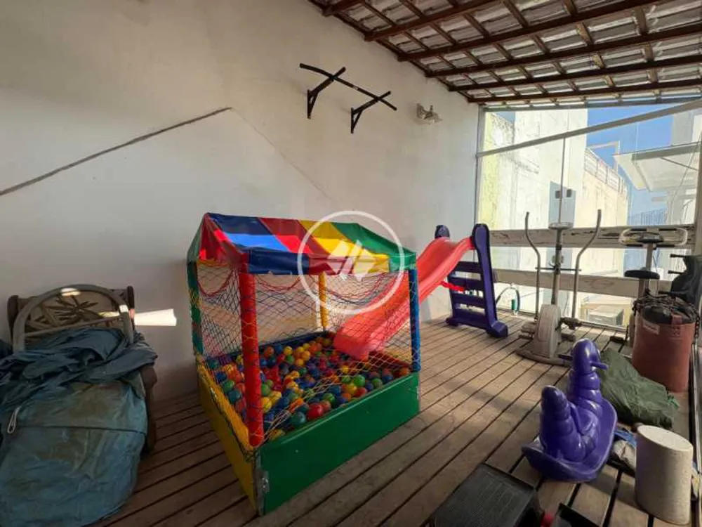 Cobertura, 3 quartos, 215 m² - Foto 14