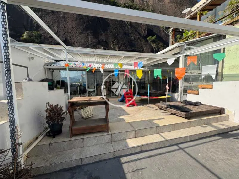 Cobertura, 3 quartos, 215 m² - Foto 9