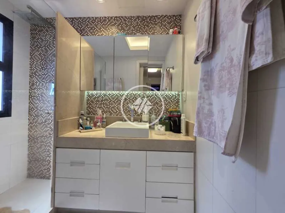 Cobertura, 3 quartos, 222 m² - Foto 14