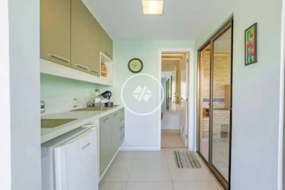 Cobertura, 4 quartos, 240 m² - Foto 4