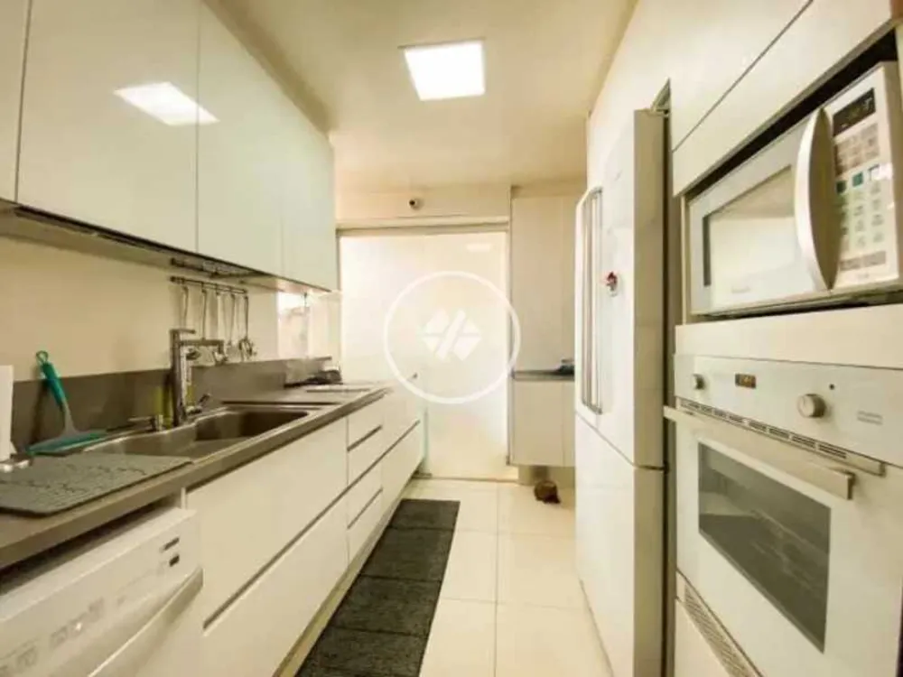 Cobertura, 3 quartos, 300 m² - Foto 4