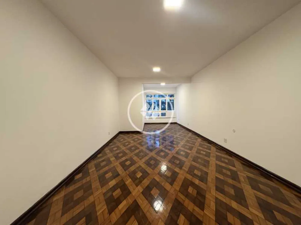 Apartamento, 3 quartos, 187 m² - Foto 2