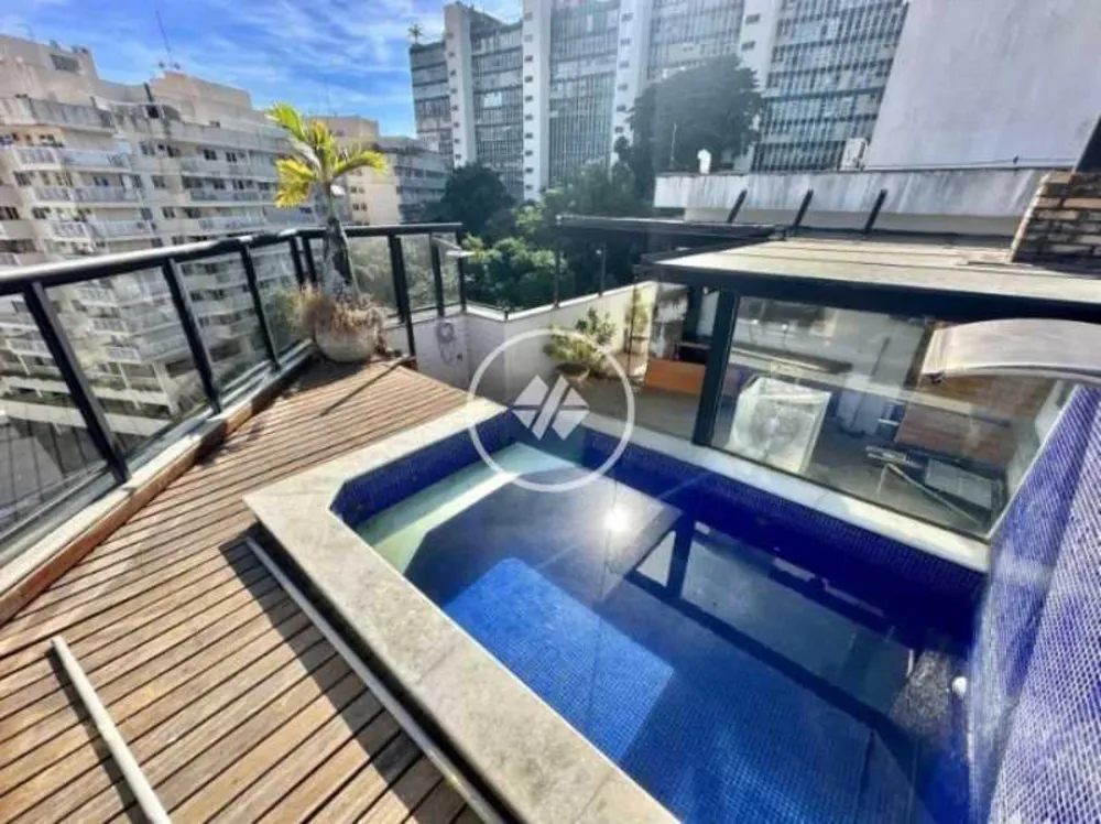 Cobertura, 3 quartos, 247 m² - Foto 15