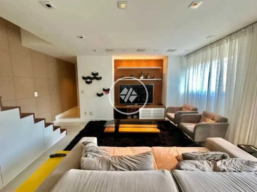 Cobertura, 3 quartos, 247 m² - Foto 3