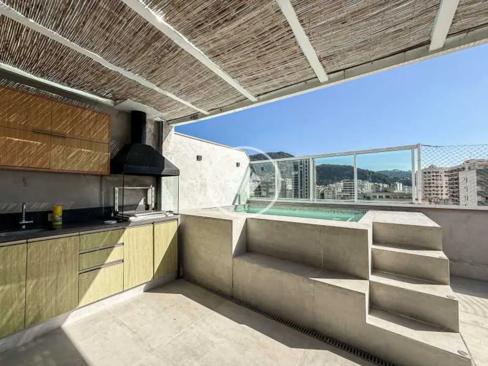 Cobertura, 3 quartos, 174 m² - Foto 1