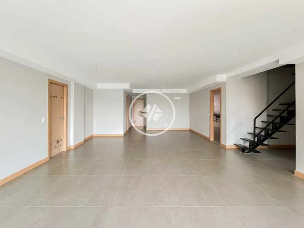 Cobertura, 4 quartos, 271 m² - Foto 3