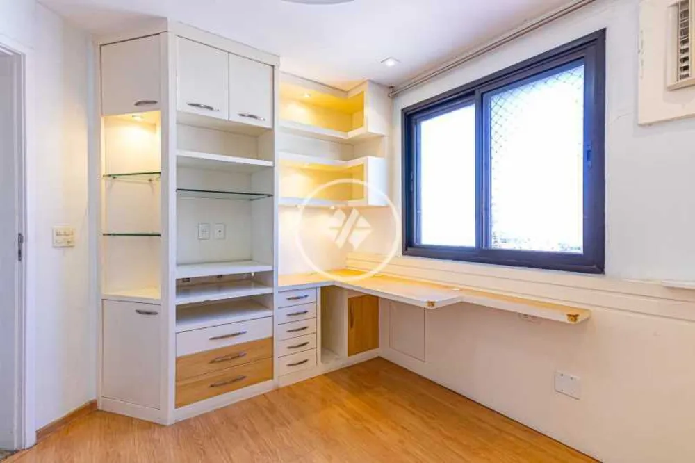 Cobertura, 3 quartos, 231 m² - Foto 7