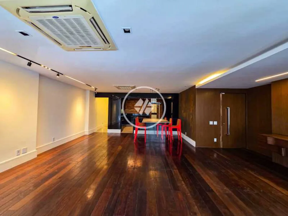 Apartamento, 3 quartos, 173 m² - Foto 1