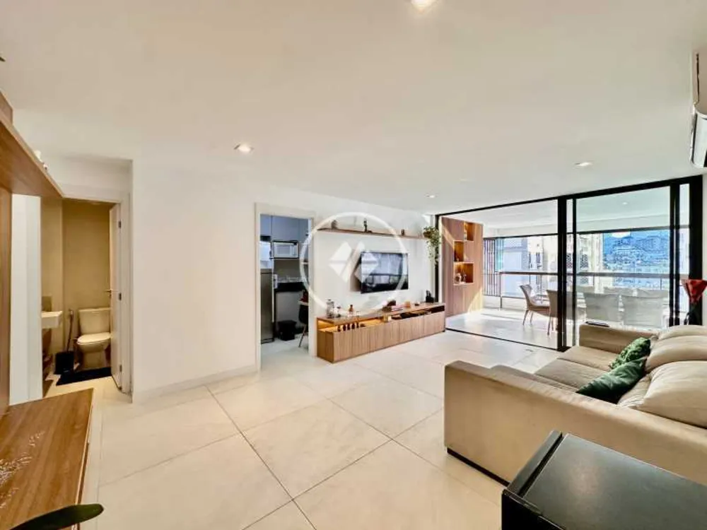 Apartamento, 3 quartos, 153 m² - Foto 2