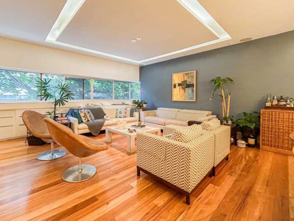 Apartamento, 3 quartos, 160 m² - Foto 2