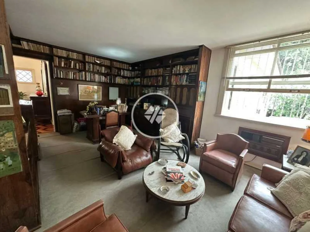 Apartamento, 3 quartos, 209 m² - Foto 1