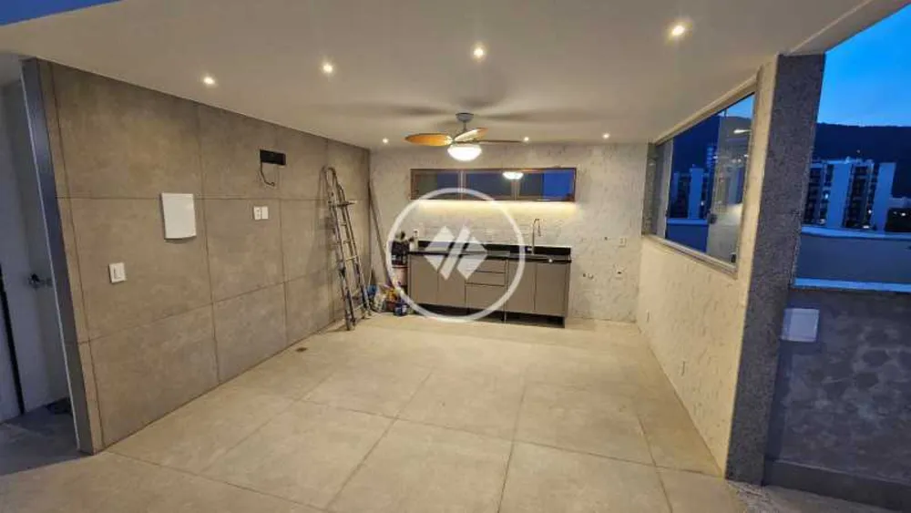 Cobertura, 3 quartos, 280 m² - Foto 4