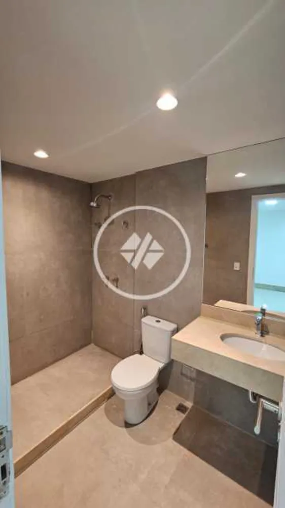 Cobertura, 3 quartos, 280 m² - Foto 2