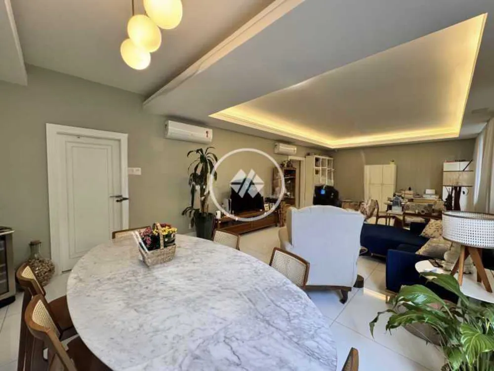 Apartamento, 3 quartos, 174 m² - Foto 2