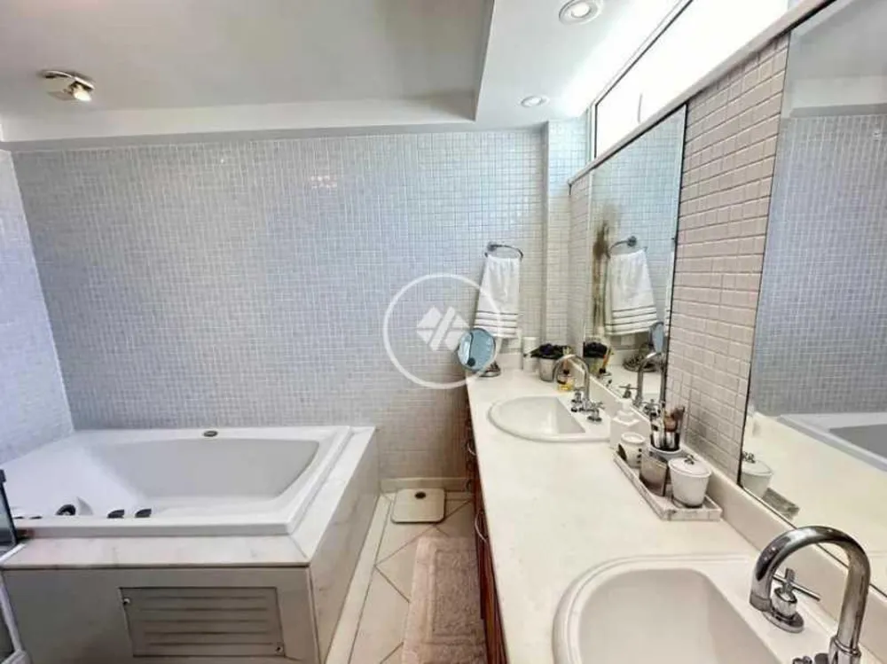Cobertura, 4 quartos, 285 m² - Foto 11