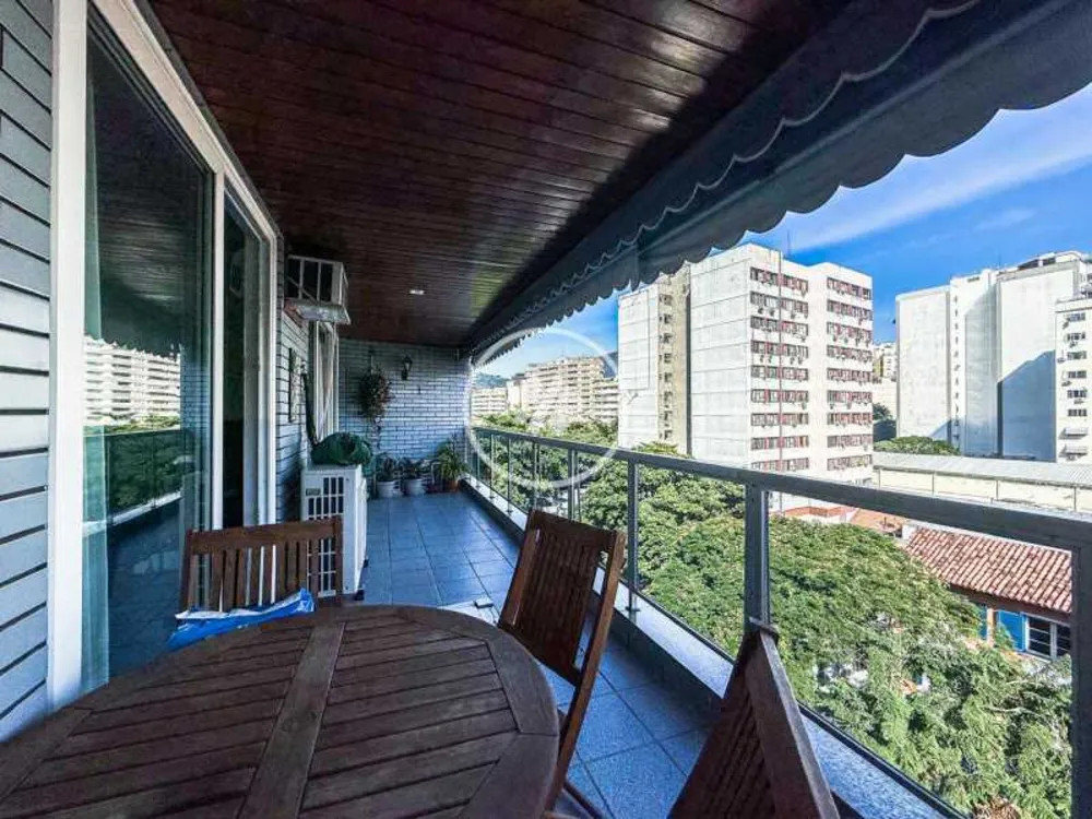 Apartamento, 3 quartos, 138 m² - Foto 2
