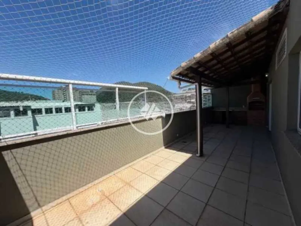 Cobertura, 3 quartos, 184 m² - Foto 2