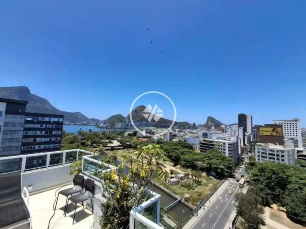 Cobertura, 3 quartos, 219 m² - Foto 5