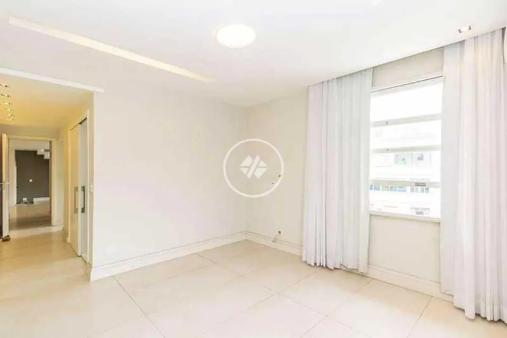 Cobertura, 3 quartos, 205 m² - Foto 11