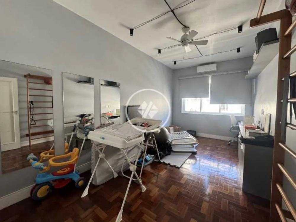 Apartamento, 3 quartos, 150 m² - Foto 1