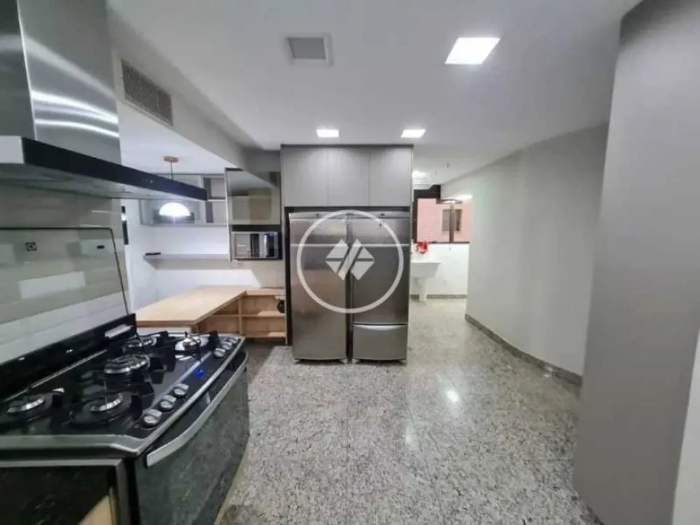 Apartamento, 3 quartos, 216 m² - Foto 3