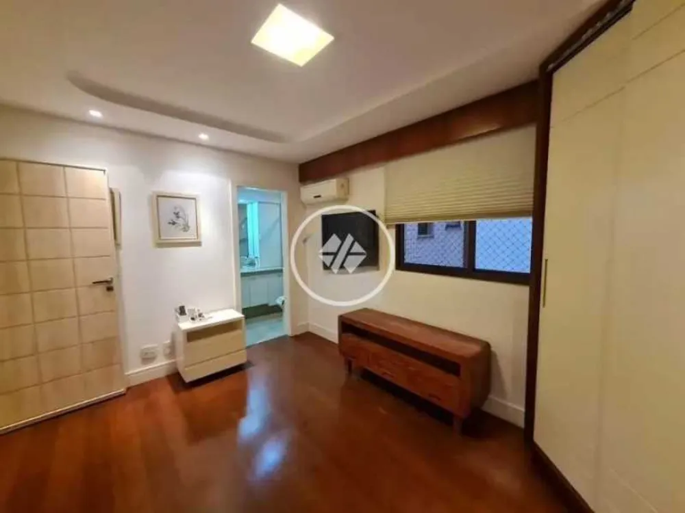 Apartamento, 3 quartos, 216 m² - Foto 10