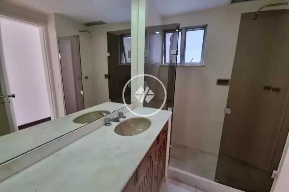 Cobertura, 4 quartos, 213 m² - Foto 22