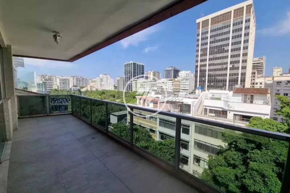 Cobertura, 4 quartos, 213 m² - Foto 1