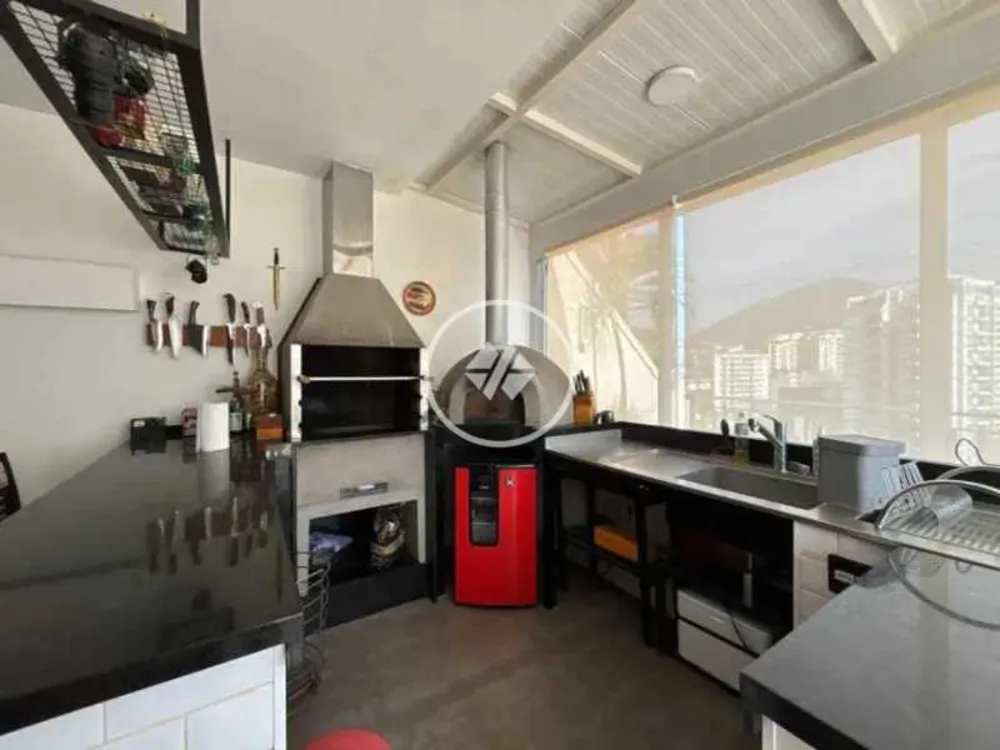 Cobertura, 4 quartos, 239 m² - Foto 3