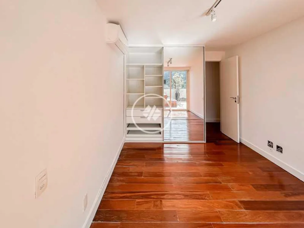 Cobertura, 4 quartos, 274 m² - Foto 11