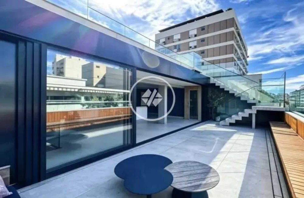 Cobertura, 3 quartos, 264 m² - Foto 2