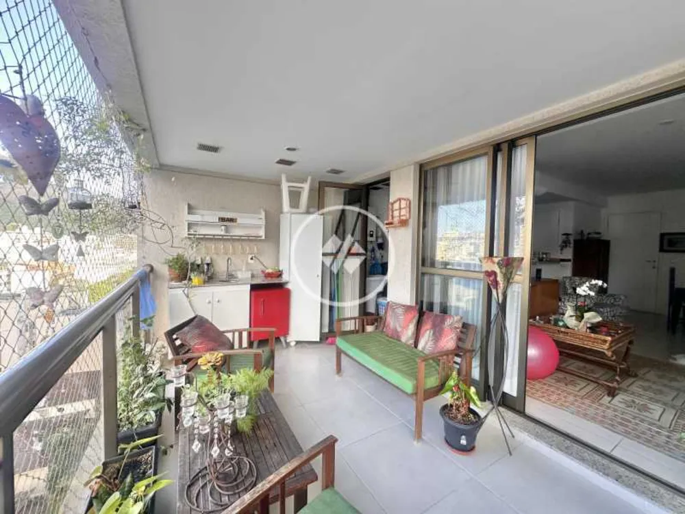 Apartamento, 3 quartos, 100 m² - Foto 2