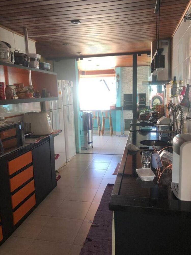 Casa à venda com 4 quartos, 450m² - Foto 10