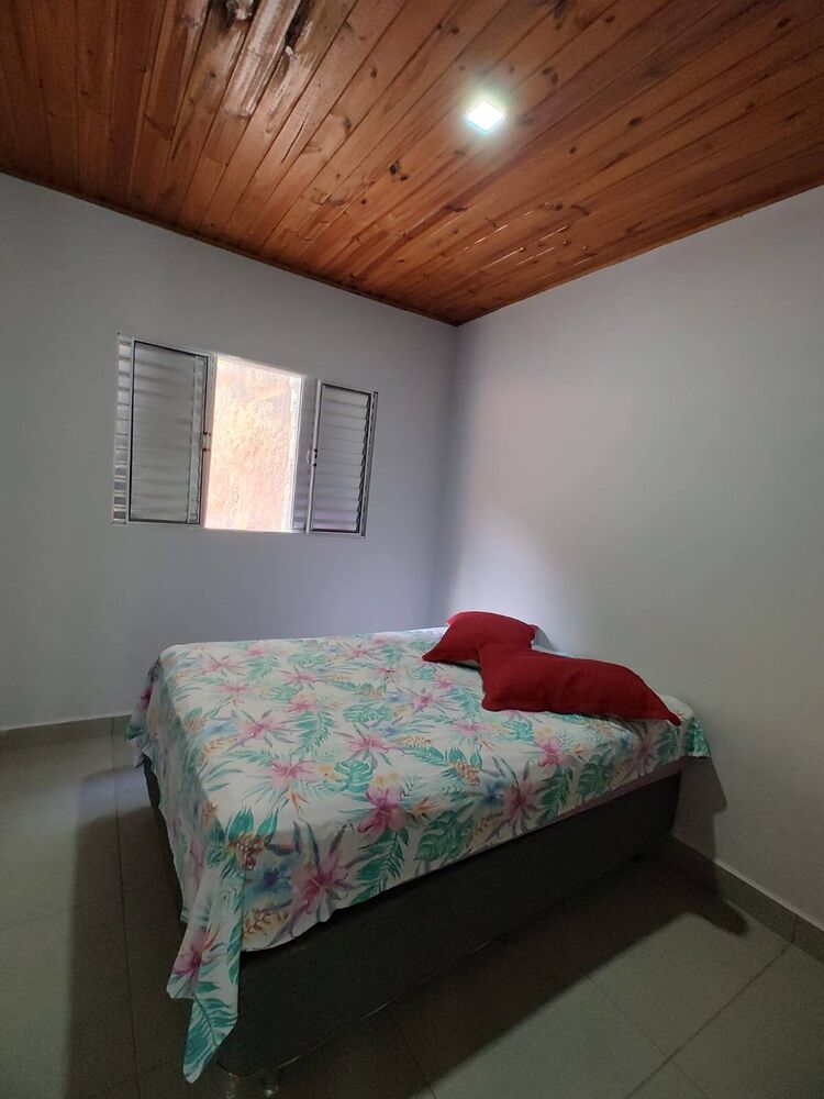 Casa à venda com 2 quartos, 1100m² - Foto 6