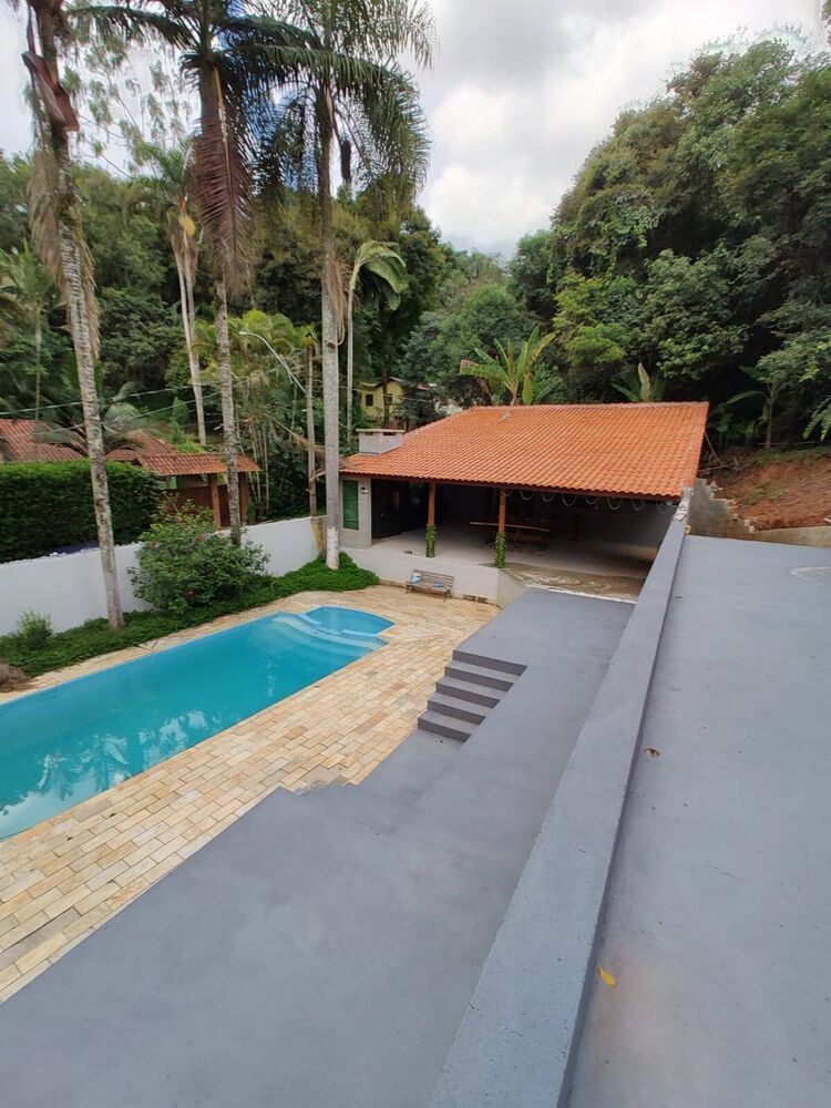 Casa à venda com 2 quartos, 1100m² - Foto 10