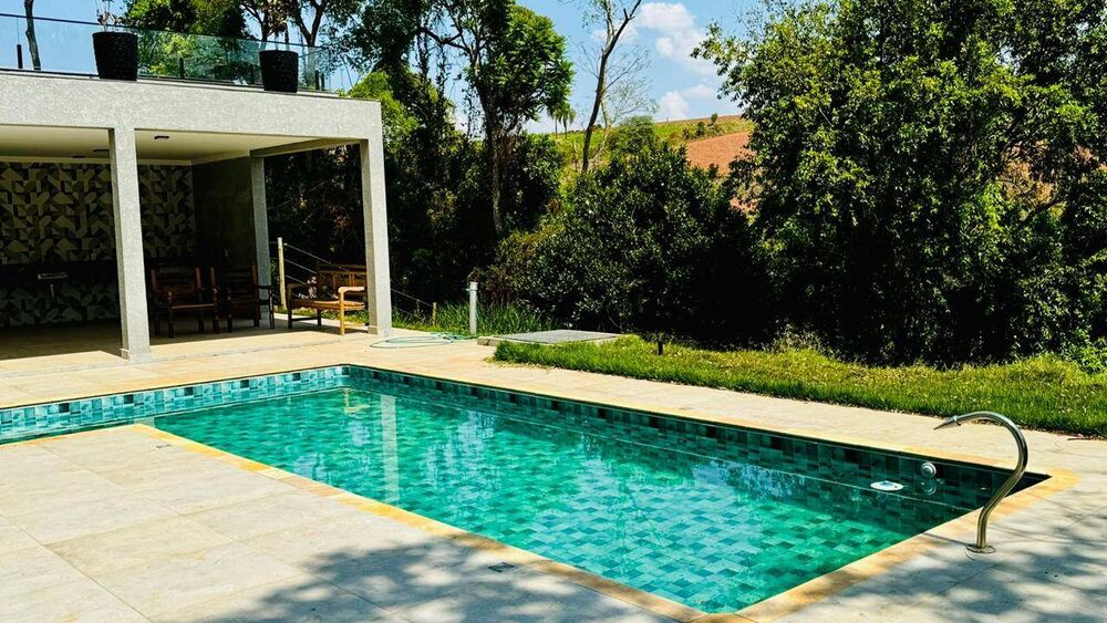 Chácara à venda com 4 quartos, 300m² - Foto 7
