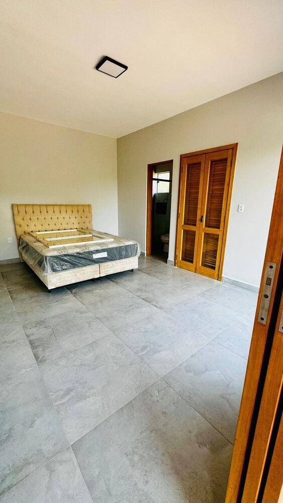 Chácara à venda com 4 quartos, 300m² - Foto 12