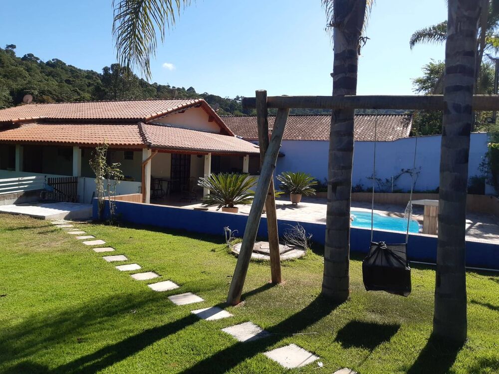 Chácara à venda com 2 quartos, 2600m² - Foto 2