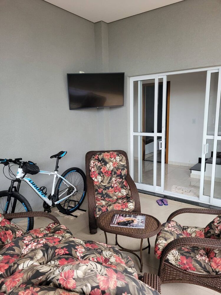 Casa de Condomínio à venda com 4 quartos, 290m² - Foto 12