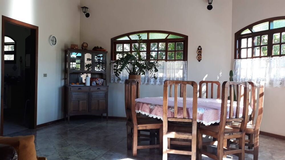 Casa à venda com 5 quartos, 260m² - Foto 9