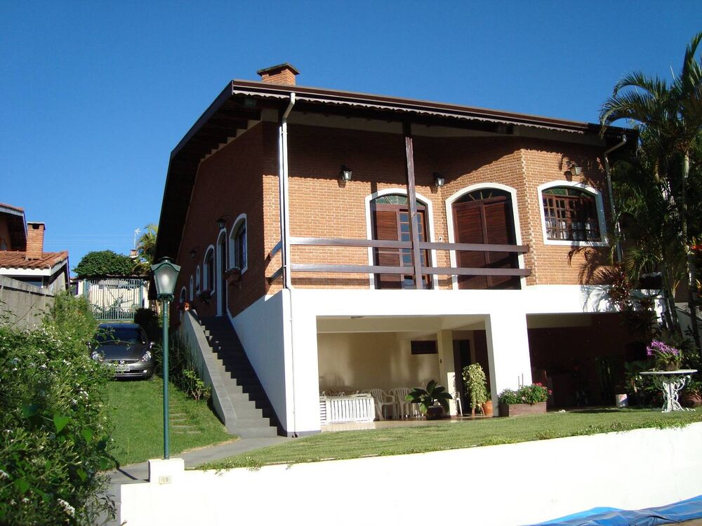 Casa à venda com 5 quartos, 260m² - Foto 4